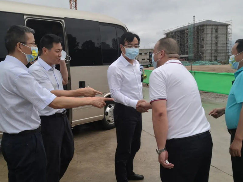 汉中市市委书记钟洪江一行亲临文旅场馆建设项目地检查指导工作