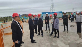 县委书记赵斌一行到项目现场，为10月10日汉中市委书记带队的观摩会检查指导工作